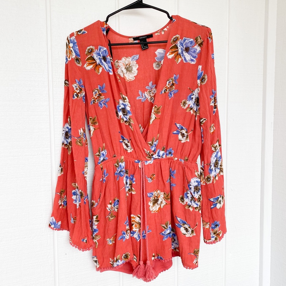 🌺BOHO CHIC Romper Forever 21 Size Large
